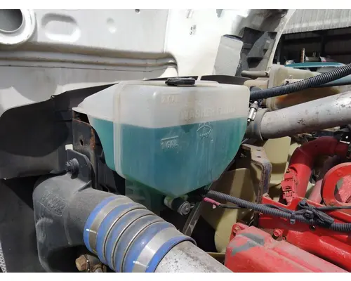 PETERBILT 579 WINDSHIELD WASHER RESERVOIR