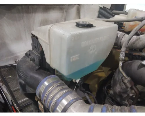 PETERBILT 579 WINDSHIELD WASHER RESERVOIR