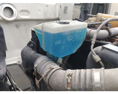 PETERBILT 579 WINDSHIELD WASHER RESERVOIR
