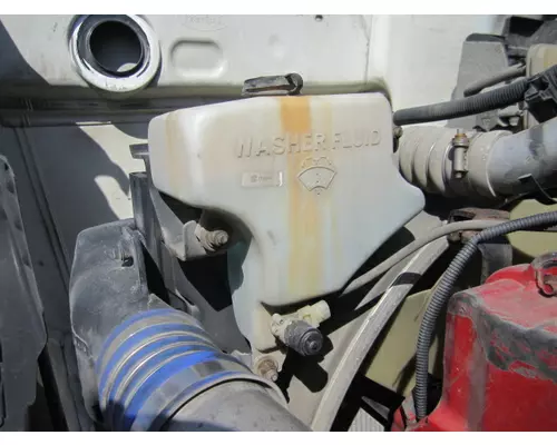 PETERBILT 579 WINDSHIELD WASHER RESERVOIR