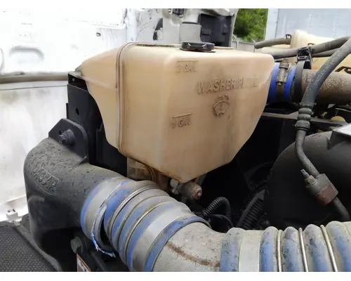 PETERBILT 579 WINDSHIELD WASHER RESERVOIR