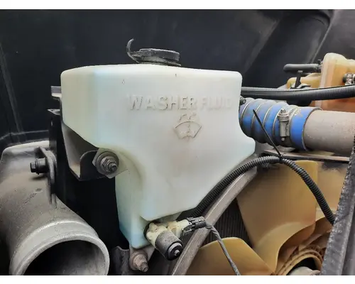 PETERBILT 579 WINDSHIELD WASHER RESERVOIR
