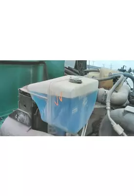 PETERBILT 579 WINDSHIELD WASHER RESERVOIR