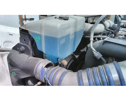 PETERBILT 579 WINDSHIELD WASHER RESERVOIR