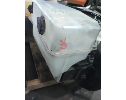 PETERBILT 579 WINDSHIELD WASHER RESERVOIR
