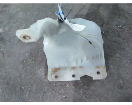 PETERBILT 579 WINDSHIELD WASHER RESERVOIR