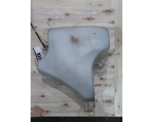 PETERBILT 579 WINDSHIELD WASHER RESERVOIR
