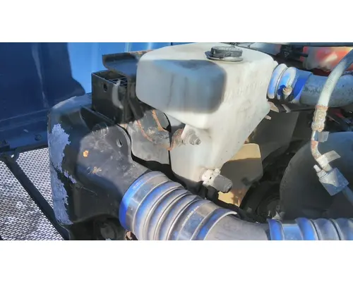 PETERBILT 579 WINDSHIELD WASHER RESERVOIR