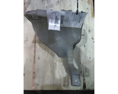 PETERBILT 579 WINDSHIELD WASHER RESERVOIR