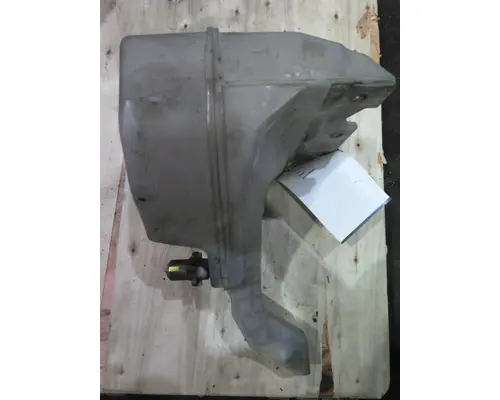 PETERBILT 579 WINDSHIELD WASHER RESERVOIR