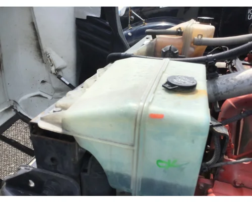 PETERBILT 579 WINDSHIELD WASHER RESERVOIR
