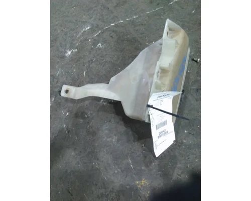 PETERBILT 579 WINDSHIELD WASHER RESERVOIR