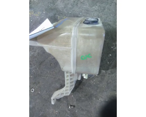 PETERBILT 579 WINDSHIELD WASHER RESERVOIR