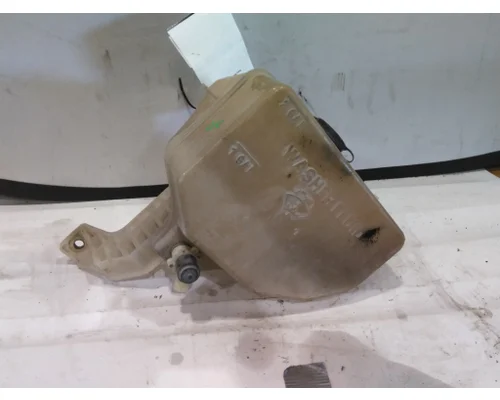 PETERBILT 579 WINDSHIELD WASHER RESERVOIR