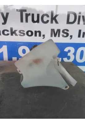 PETERBILT 579 WINDSHIELD WASHER RESERVOIR
