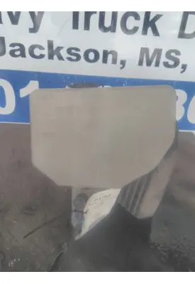 PETERBILT 579 WINDSHIELD WASHER RESERVOIR