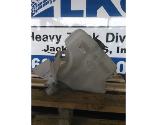 PETERBILT 579 WINDSHIELD WASHER RESERVOIR