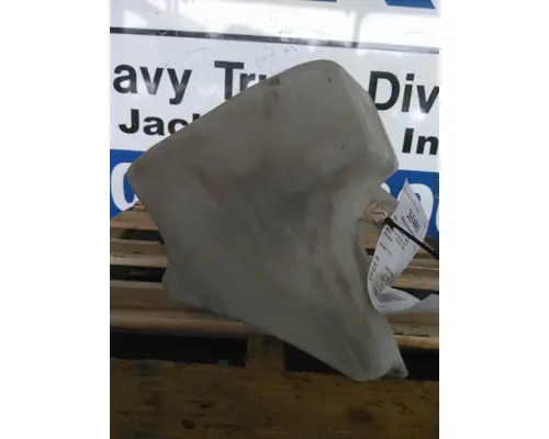 PETERBILT 579 WINDSHIELD WASHER RESERVOIR