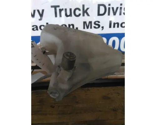 PETERBILT 579 WINDSHIELD WASHER RESERVOIR
