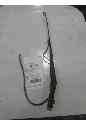 PETERBILT 579 WINDSHIELD WIPER ARM