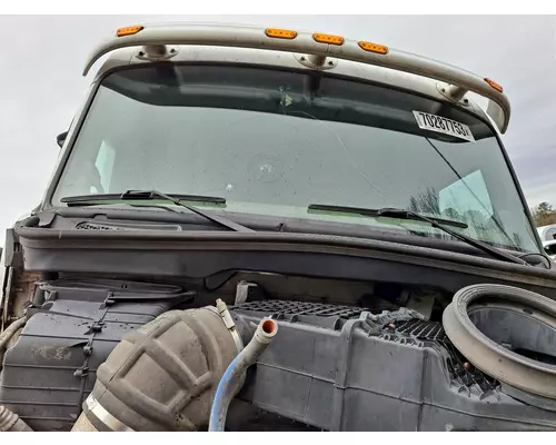PETERBILT 579 WINDSHIELD WIPER ASSEMBLY