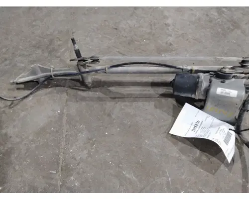 PETERBILT 579 WINDSHIELD WIPER ASSEMBLY