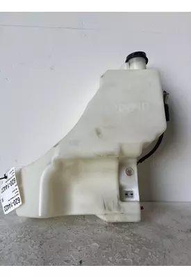 PETERBILT 579 Washer Solvent Reservoir