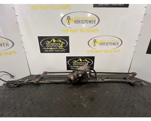 PETERBILT 579 Windshield, Wiper Motor
