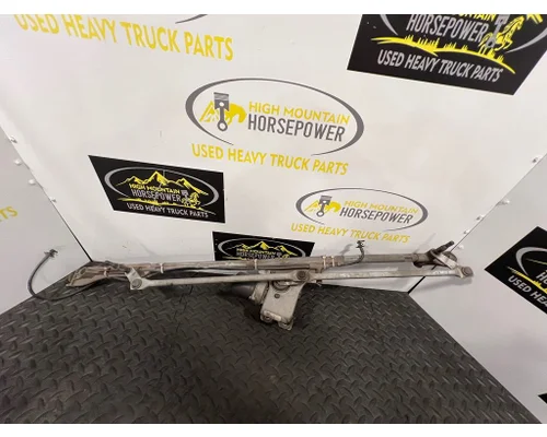 PETERBILT 579 Windshield, Wiper Motor