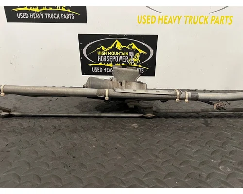 PETERBILT 579 Windshield, Wiper Motor