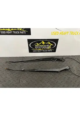 PETERBILT 579 Windshield Wiper Arm