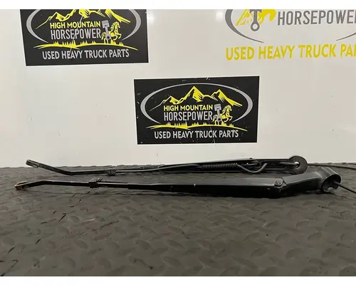 PETERBILT 579 Windshield Wiper Arm