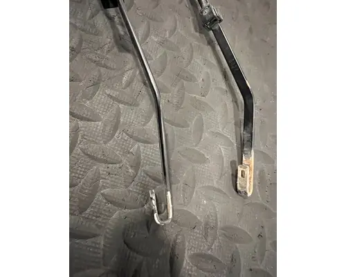 PETERBILT 579 Windshield Wiper Arm
