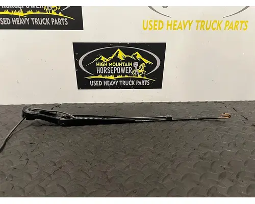 PETERBILT 579 Windshield Wiper Arm