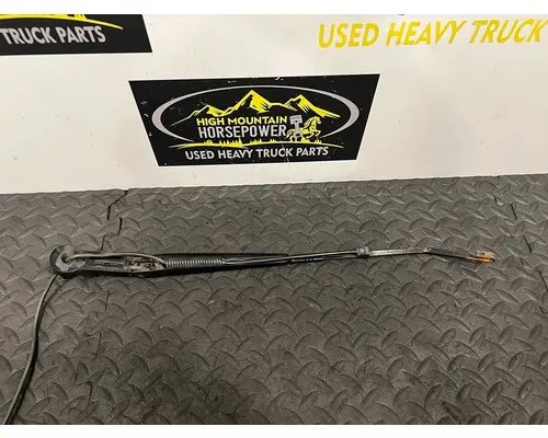 PETERBILT 579 Windshield Wiper Arm