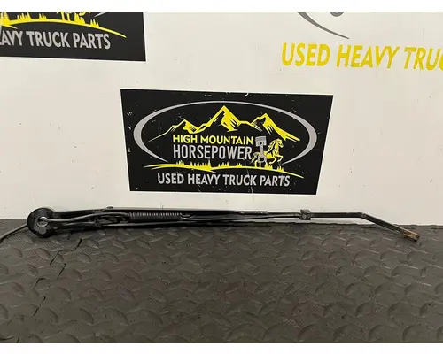 PETERBILT 579 Windshield Wiper Arm
