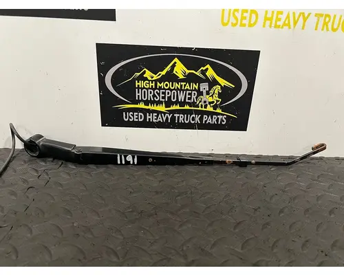 PETERBILT 579 Windshield Wiper Arm