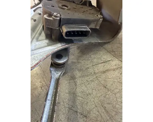 PETERBILT 579 Windshield Wiper Transmission