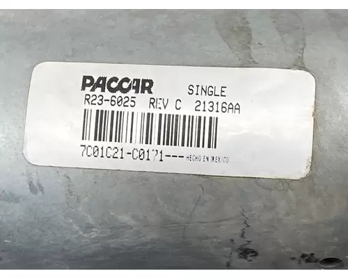 PETERBILT 579 Wiper Transmission