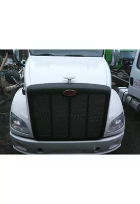 PETERBILT 587 2011-2025 HOOD