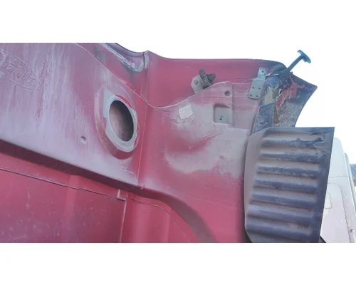 PETERBILT 587 2011-2025 HOOD
