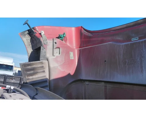 PETERBILT 587 2011-2025 HOOD