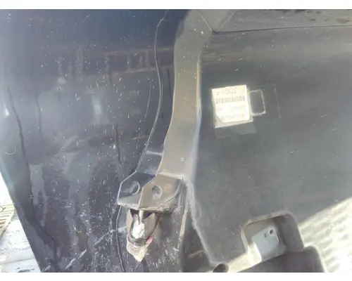 PETERBILT 587 2011-2025 HOOD