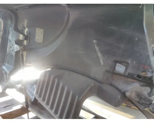 PETERBILT 587 2011-2025 HOOD