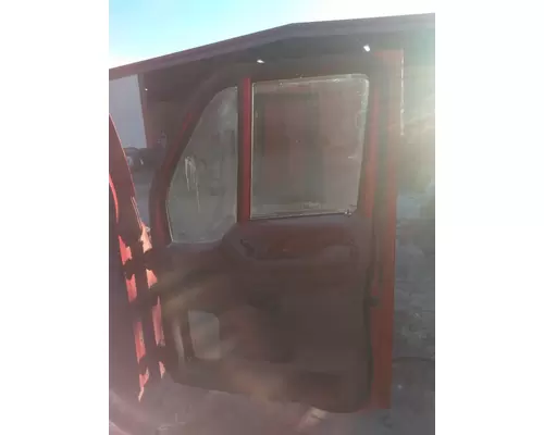 PETERBILT 587 2012-2018 DOOR ASSEMBLY, FRONT