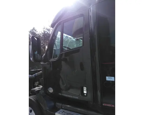 PETERBILT 587 2012-2018 DOOR ASSEMBLY, FRONT