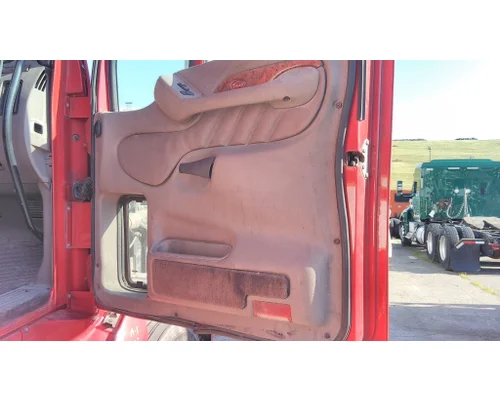 PETERBILT 587 2012-2018 DOOR ASSEMBLY, FRONT
