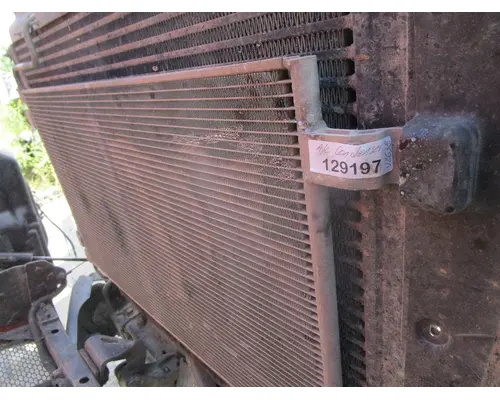PETERBILT 587_40702 AC Condenser