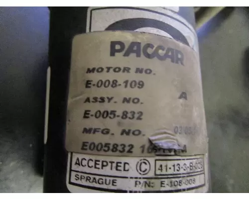 PETERBILT 587_E-008-109 Wiper Motor, Windshield