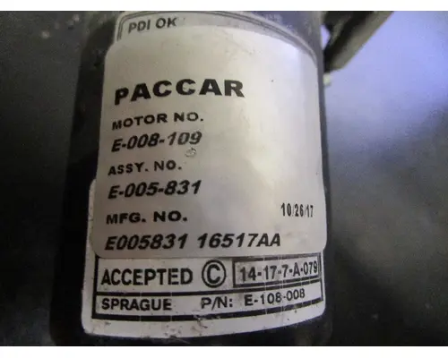 PETERBILT 587_E-008-109 Wiper Motor, Windshield